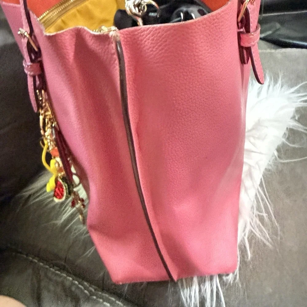 Coach Mollie Tote Pink Pebbled Leather Zip Top Shoulder Bag Gold Straw Topper